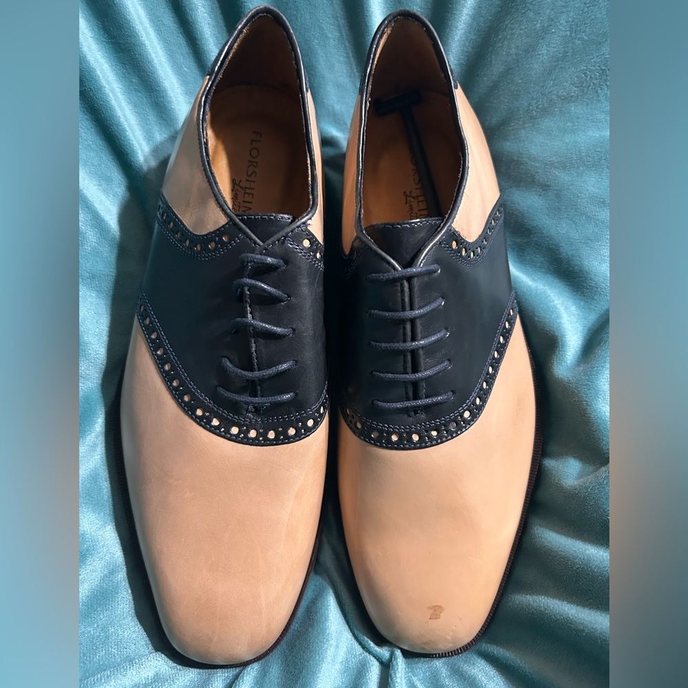 Florsheim Markham Two-Tone Oxford 9D